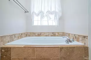 2351 Queens Ferry Ln, Cantonment, FL 32533 - Photo 40