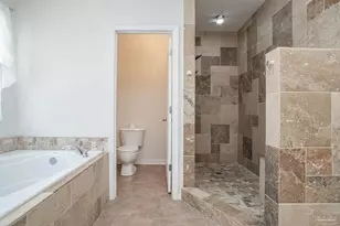 2351 Queens Ferry Ln, Cantonment, FL 32533 - Photo 38