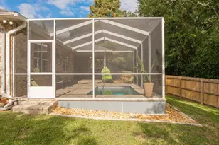 2351 Queens Ferry Ln, Cantonment, FL 32533 - Photo 52