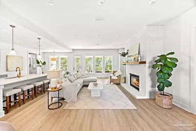 5751 Dunbar Cir, Milton, FL 32583 - Photo 4