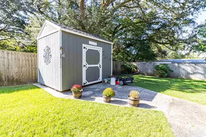 5607 Fairview Dr, Pensacola, FL 32505 - Photo 36