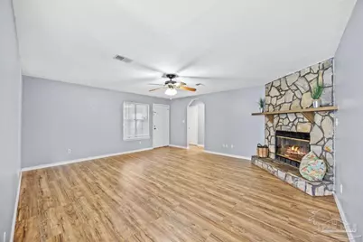 479 Cascabellas St, Mary Esther, FL 32569 - Photo 10