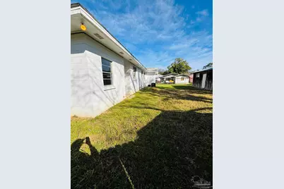 8408 Pond Ave, Pensacola, FL 32534 - Photo 16