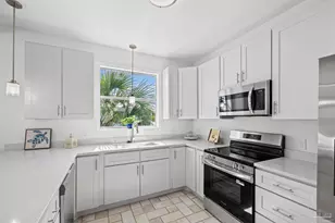 1479 Homeport Dr, Navarre Beach, FL 32566 - Photo 20