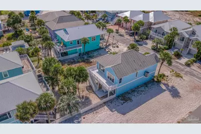 1479 Homeport Dr, Navarre Beach, FL 32566 - Photo 6