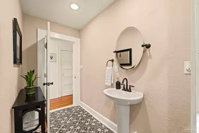 724 N K St, Pensacola, FL 32501 - Photo 30