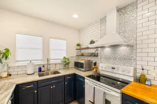 724 N K St, Pensacola, FL 32501 - Photo 18