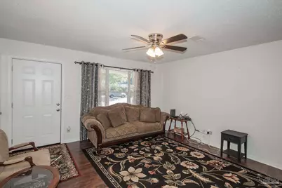 6617 Maui Ct, Pensacola, FL 32504 - Photo 12
