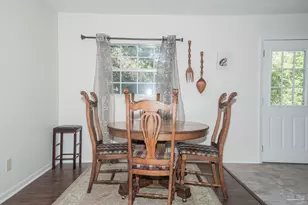 6617 Maui Ct, Pensacola, FL 32504 - Photo 14