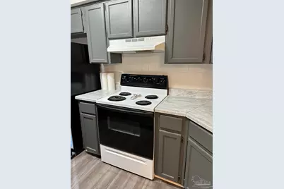 7225 W Fairfield Dr #C-3, Pensacola, FL 32506 - Photo 8