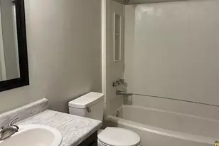 7225 W Fairfield Dr, Pensacola, FL 32506 - Photo 10