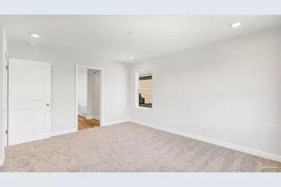 5900 Pelagic Dr, Milton, FL 32583 - Photo 12