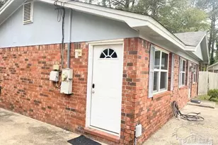 8229 Impala Ct, Pensacola, FL 32506 - Photo 4