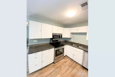 8229 Impala Ct, Pensacola, FL 32506 - Photo 8