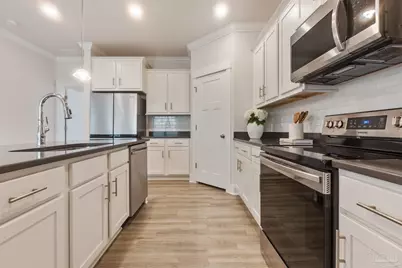 6306 Romsey Ct, Gulf Breeze, FL 32563 - Photo 14