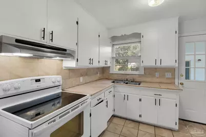 102 Ariola Ave, Pensacola, FL 32503 - Photo 14