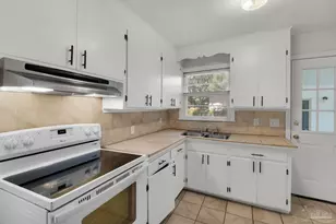 102 Ariola Ave, Pensacola, FL 32503 - Photo 14