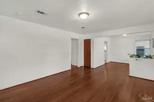 102 Ariola Ave, Pensacola, FL 32503 - Photo 2