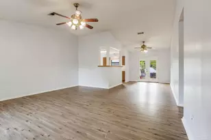 6718 Bellview Pines Rd, Pensacola, FL 32526 - Photo 4