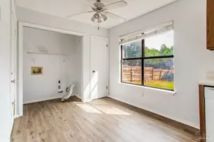 6718 Bellview Pines Rd, Pensacola, FL 32526 - Photo 8