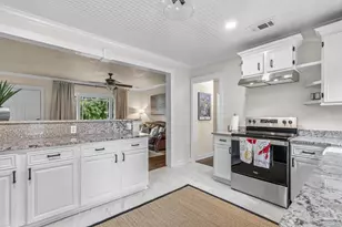 1722 E Hatton St, Pensacola, FL 32503 - Photo 16