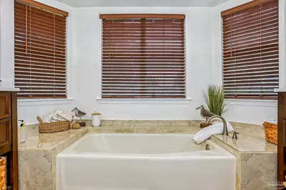 10045 Foxrun Rd, Pensacola, FL 32514 - Photo 20