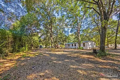 5127 Lake End Dr, Milton, FL 32583 - Photo 10