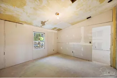 5127 Lake End Dr, Milton, FL 32583 - Photo 12