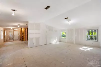 5127 Lake End Dr, Milton, FL 32583 - Photo 16