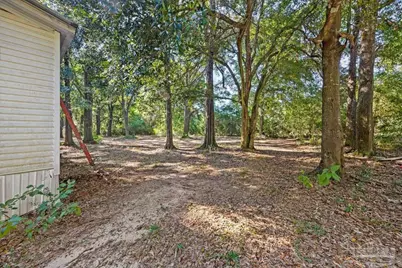 5127 Lake End Dr, Milton, FL 32583 - Photo 6