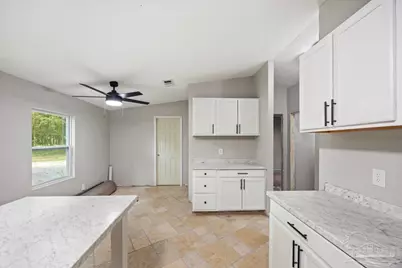 5127 Lake End Dr, Milton, FL 32583 - Photo 28