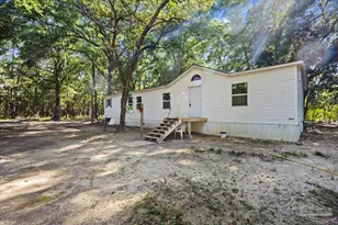 5127 Lake End Dr, Milton, FL 32583 - Photo 2