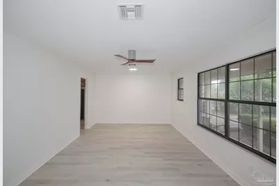 6110 Angelina Rd, Pensacola, FL 32504 - Photo 2