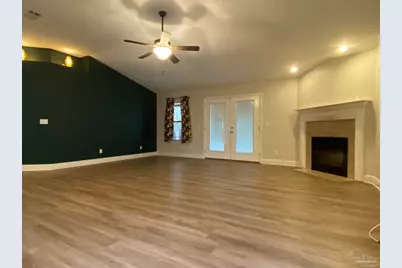 8431 Ferlon Ave, Pensacola, FL 32526 - Photo 16