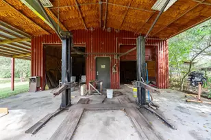 1962 Hwy 297 A, Cantonment, FL 32533 - Photo 24