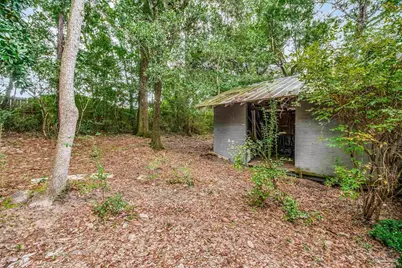 7619 Lakeside Dr, Milton, FL 32583 - Photo 72