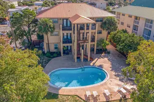 374 Bluefish Dr, Fort Walton Beach, FL 32548 - Photo 2