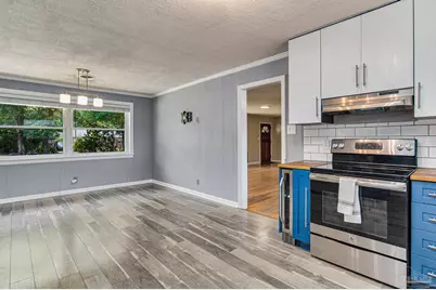 2033 E Bobe St, Pensacola, FL 32503 - Photo 16