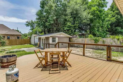 2033 E Bobe St, Pensacola, FL 32503 - Photo 42