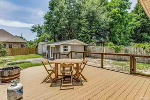 2033 E Bobe St, Pensacola, FL 32503 - Photo 42