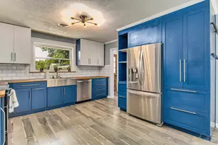 2033 E Bobe St, Pensacola, FL 32503 - Photo 8