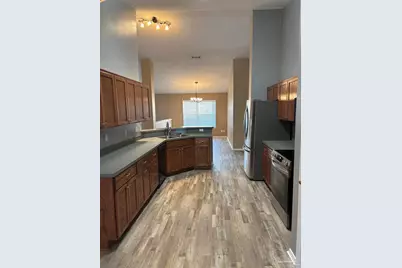 724 Hanley Downs Dr, Cantonment, FL 32533 - Photo 6