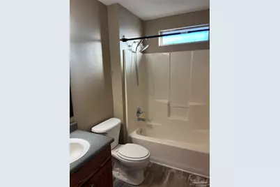 724 Hanley Downs Dr, Cantonment, FL 32533 - Photo 12