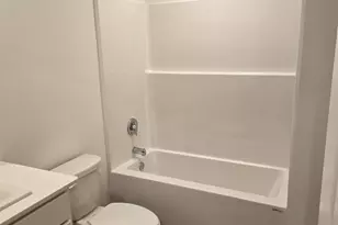 4607 Carlstrom Ln, Pensacola, FL 32507 - Photo 8