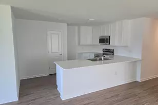 4607 Carlstrom Ln, Pensacola, FL 32507 - Photo 4