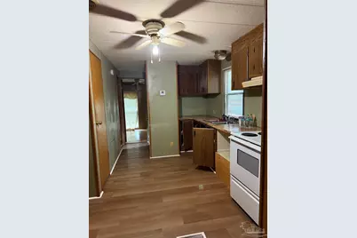 2866 Pine Forest Rd #5, Cantonment, FL 32533 - Photo 6