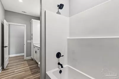 6707 East Bay Blvd, Navarre, FL 32566 - Photo 24