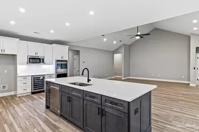 6707 East Bay Blvd, Navarre, FL 32566 - Photo 8