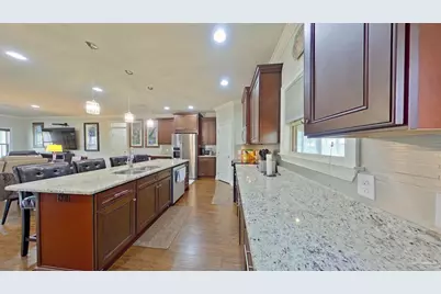 8686 El Paseo St, Navarre, FL 32566 - Photo 10