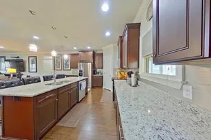 8686 El Paseo St, Navarre, FL 32566 - Photo 10